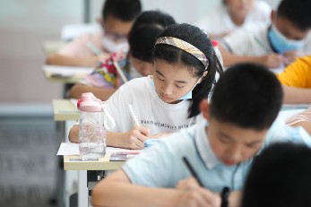 第五屆“星空杯”青少年作文大賽舉行