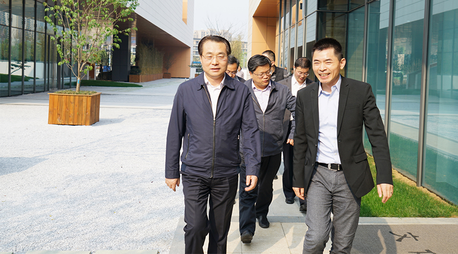 江蘇省委宣傳部副部長楊志純調研蘇州高新區文體中心