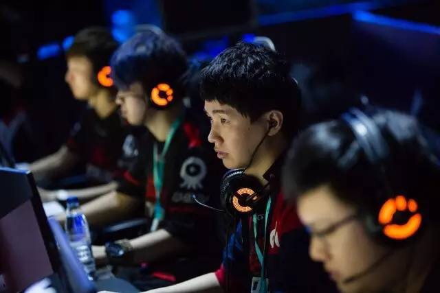 【城市商報】電子競技不止于游戲