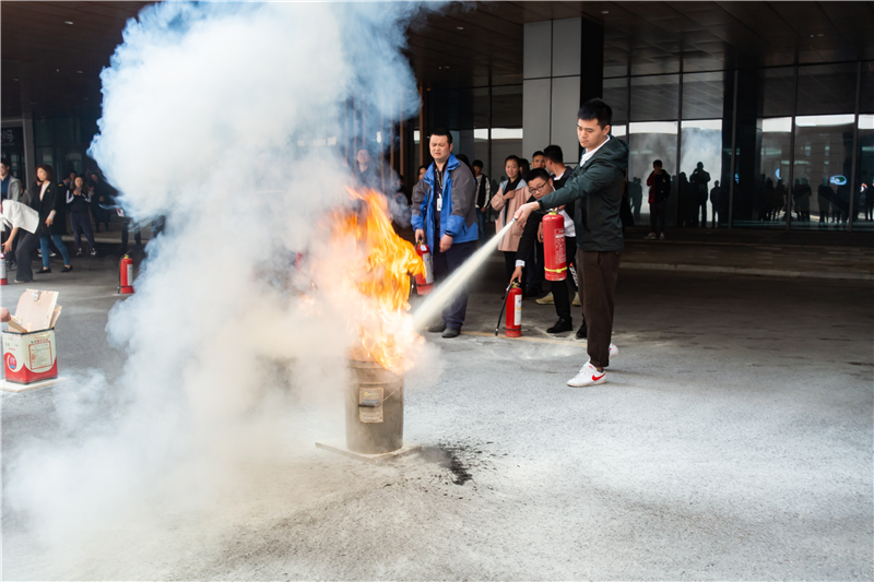 開展消防培訓演練   筑牢企業安全防線   